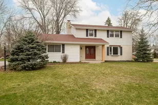 21300 Astolat Dr, Brookfield, WI 53045 - Photo 2