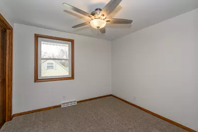 21300  Astolat Dr, Brookfield, WI 53045 - Photo 40