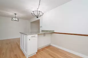 21300 Astolat Dr, Brookfield, WI 53045 - Photo 18