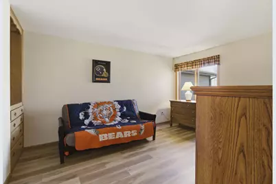 N80W17455  Robin Cir, Menomonee Falls, WI 53051 - Photo 20