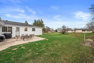 3525 Indian Trail, Racine, WI 53402 - Photo 8