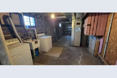 2873 N 34th St #2875, Milwaukee, WI 53210 - Photo 12