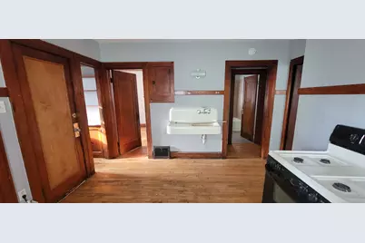 3827 N 24th Pl #A, Milwaukee, WI 53206 - Photo 6