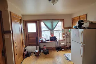 3827 N 24th Pl, Milwaukee, WI 53206 - Photo 12