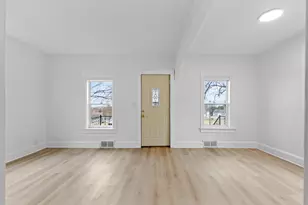 120 N Park Pl, Plymouth, WI 53073 - Photo 2