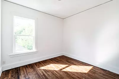 2857 N 34th St #2859, Milwaukee, WI 53210 - Photo 8