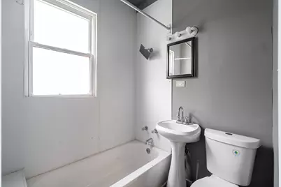 3127 W Garfield Ave #3129, Milwaukee, WI 53208 - Photo 4