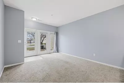 2424  Fox River Pkwy - #K, Waukesha, WI 53189 - Photo 2