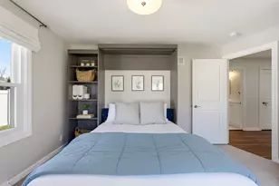 1633 W Eleanor Pl, Mequon, WI 53092 - Photo 22