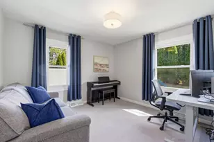 1633 W Eleanor Pl, Mequon, WI 53092 - Photo 24