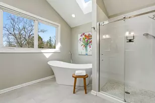 1633 W Eleanor Pl, Mequon, WI 53092 - Photo 36