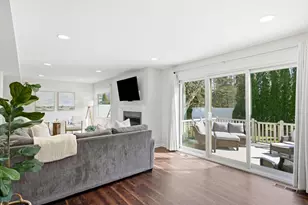 1633 W Eleanor Pl, Mequon, WI 53092 - Photo 6