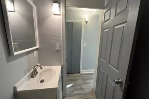 920 Main St, Racine, WI 53403 - Photo 12