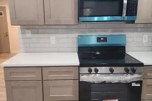 725 Sydney Dr, Racine, WI 53402 - Photo 2