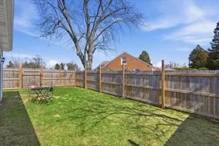 213 E Douglas St, Port Washington, WI 53074 - Photo 34