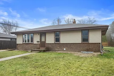 9317  Carol Ann Dr, Sturtevant, WI 53177 - Photo 2