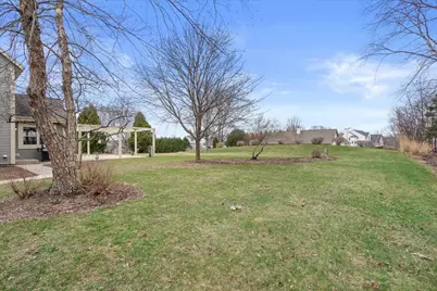 N66W13490  Crestwood Dr, Menomonee Falls, WI 53051 - Photo 36