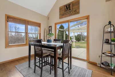 N66W13490  Crestwood Dr, Menomonee Falls, WI 53051 - Photo 16