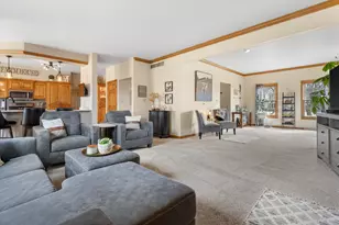 N66W13490 Crestwood Dr, Menomonee Falls, WI 53051 - Photo 6