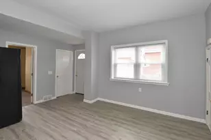 3209 Charles St, Racine, WI 53402 - Photo 12