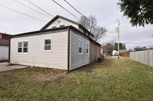 3209 Charles St, Racine, WI 53402 - Photo 42