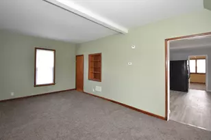 3209 Charles St, Racine, WI 53402 - Photo 6