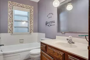 3400 28th St, La Crosse, WI 54601 - Photo 10