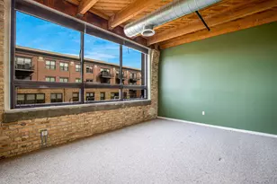 234 E Reservoir Ave, Milwaukee, WI 53212 - Photo 8