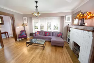 3929 N Maryland Ave, Shorewood, WI 53211 - Photo 10