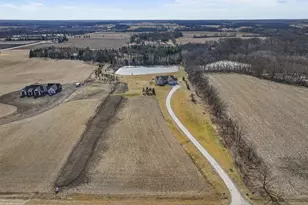 21229 Plank Rd, Racine, WI 53139 - Photo 42