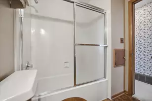 6403 W Spokane St, Milwaukee, WI 53223 - Photo 20