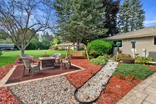 N8W27287 Woodridge Ln, Pewaukee, WI 53188 - Photo 48