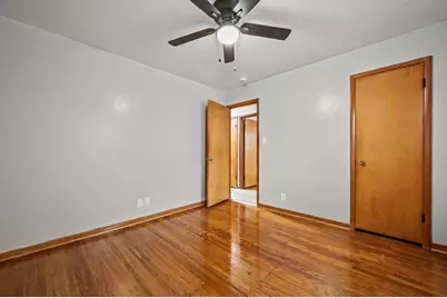 5863 N 62nd St, Milwaukee, WI 53218 - Photo 8