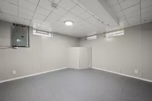 5863 N 62nd St, Milwaukee, WI 53218 - Photo 12