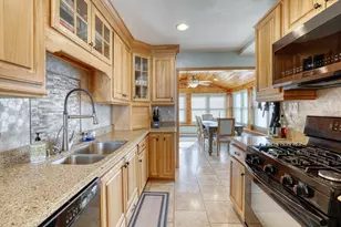 3372 N 92nd St, Milwaukee, WI 53222 - Photo 8