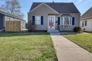 3372 N 92nd St, Milwaukee, WI 53222 - Photo 2