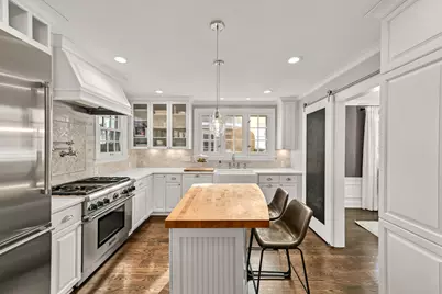 622 E Lexington Blvd, Whitefish Bay, WI 53217 - Photo 12