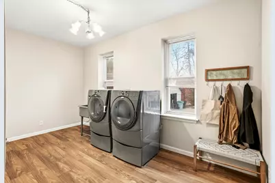 14110 W Cleveland Ave, New Berlin, WI 53151 - Photo 22