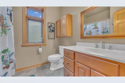 68  Aurora Ln, Fond du Lac, WI 54935 - Photo 20