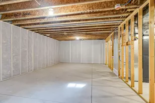 1624 Red Clover St, Holmen, WI 54636 - Photo 36