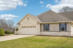 16605 W Sumerland Ct, New Berlin, WI 53151 - Photo 44