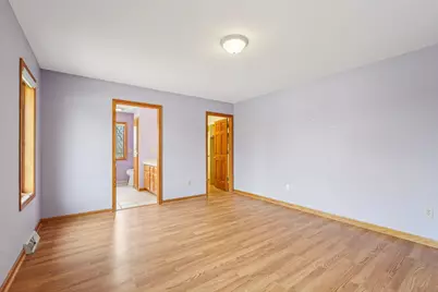 16605 W Sumerland Ct, New Berlin, WI 53151 - Photo 14