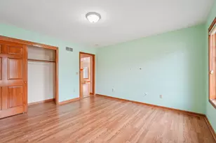 16605 W Sumerland Ct, New Berlin, WI 53151 - Photo 22