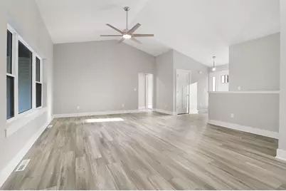 11533  8th Ave, Pleasant Prairie, WI 53158 - Photo 6