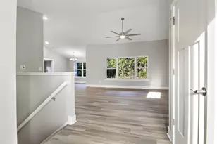 11533 8th Ave, Pleasant Prairie, WI 53158 - Photo 4