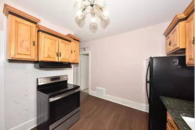 1238 N 33rd St, Milwaukee, WI 53208 - Photo 16