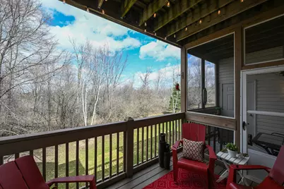 9267 S 54th St, Franklin, WI 53132 - Photo 22