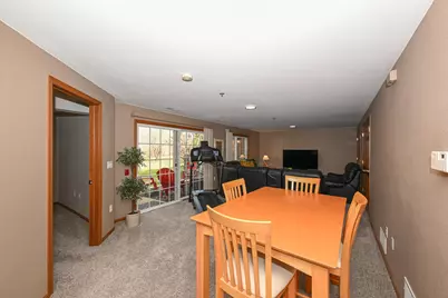 9267 S 54th St, Franklin, WI 53132 - Photo 24