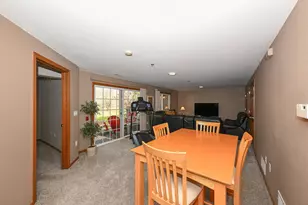 9267 S 54th St, Franklin, WI 53132 - Photo 24