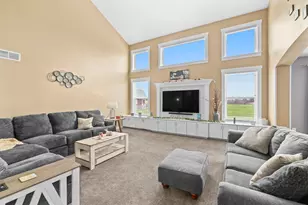 W1097 Spring Prairie Rd, Spring Prairie, WI 53105 - Photo 26